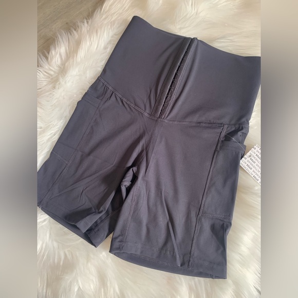 Compression biker shorts - Picture 2 of 6